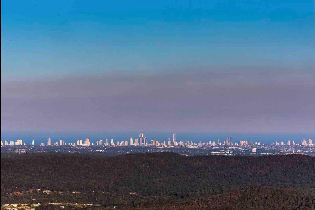 Mountain Living With Ocean Views Mount Tamborine Exterior foto